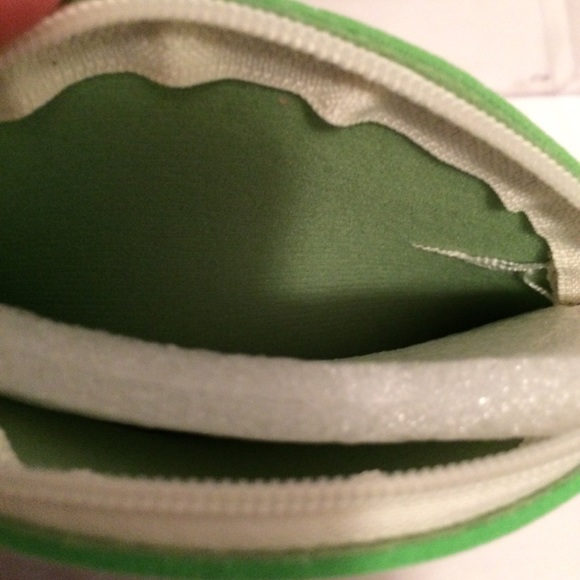 🏖NWT Seashell Coin Purse🏖 - Picture 4 of 8